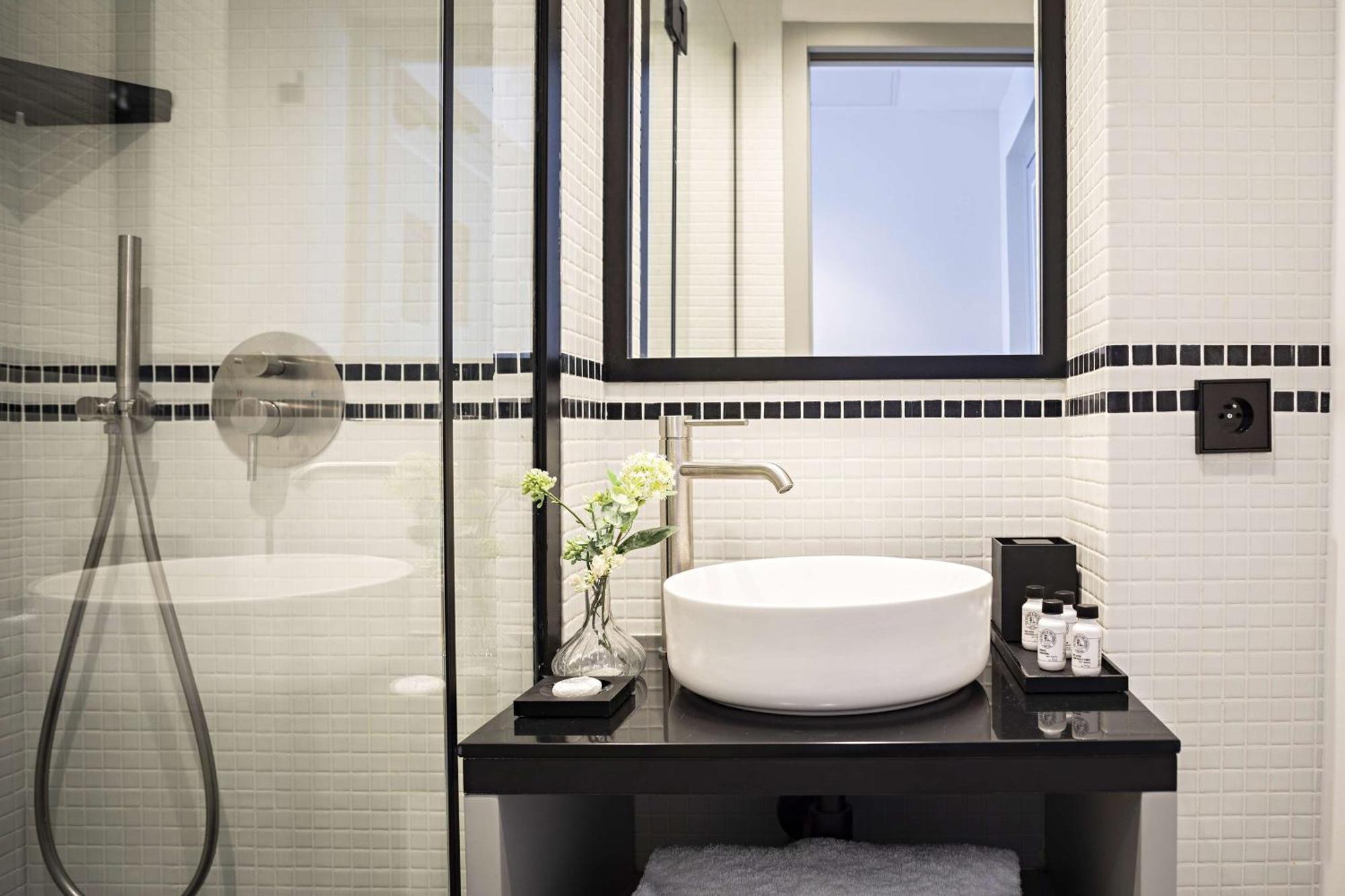 Best Western Premier The Blake Paris Gare Saint Lazare Ngoại thất bức ảnh
