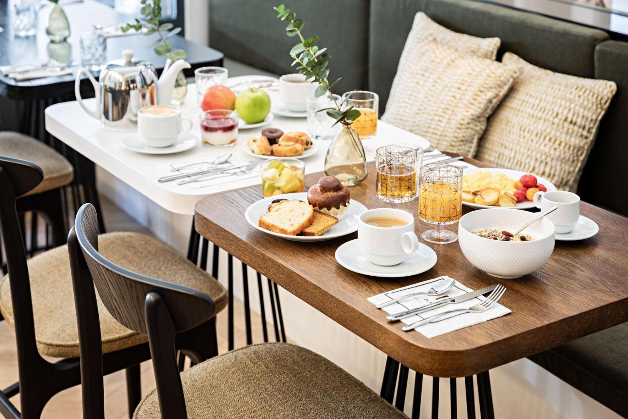 Best Western Premier The Blake Paris Gare Saint Lazare Ngoại thất bức ảnh